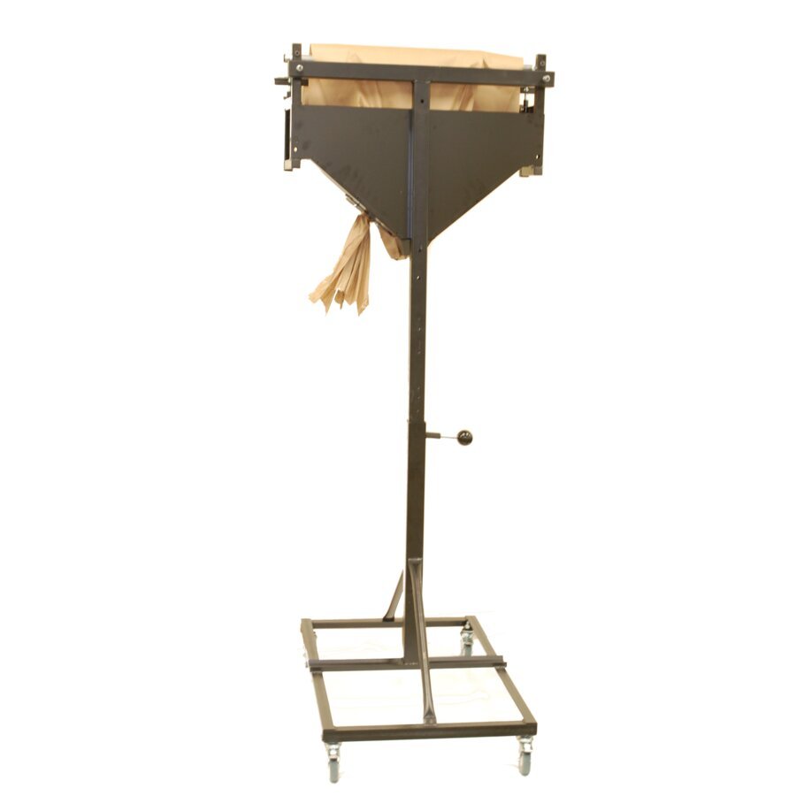 Der Füllpapier-Spender wird an der Ständer-Konstruktion befestigt, der Standfuß ist bequem höhenverstellbar Der Füllpapier-Spender wird an der Ständer-Konstruktion befestigt, der Standfuß ist bequem höhenverstellbar