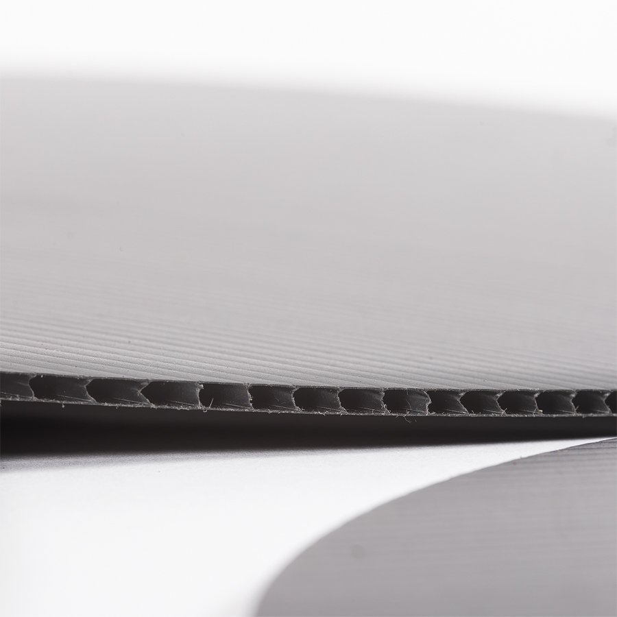 3 mm stark und wasserabweisend 3 mm stark und wasserabweisend