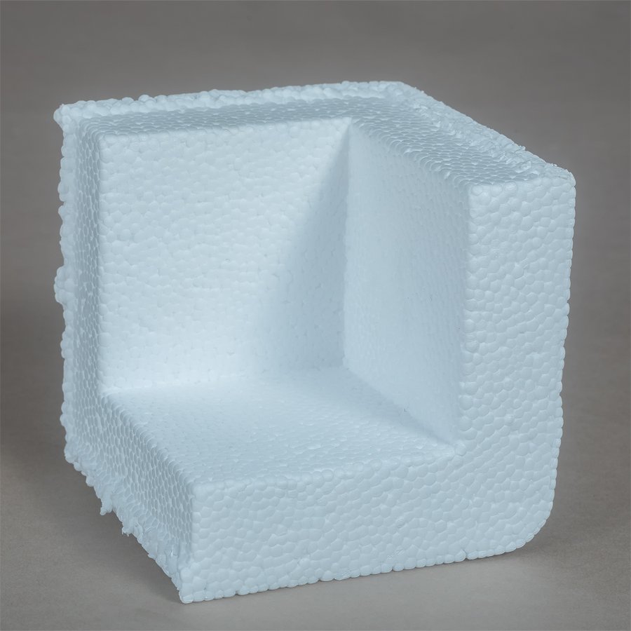 In cleverer L-Form für zuverlässigen Polsterschutz von drei Seiten In cleverer L-Form für zuverlässigen Polsterschutz von drei Seiten