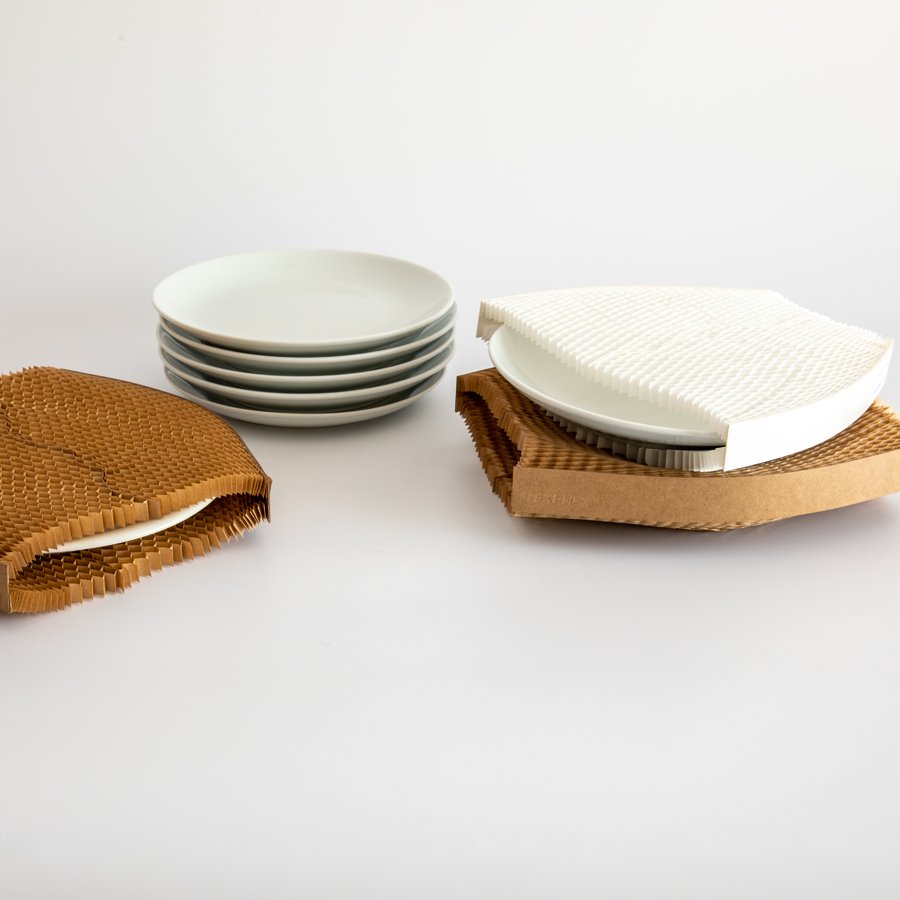 ... oder große runde Produkte wie Teller: Die Schutzhülle bietet einen zuverlässigen Kratz- und Stoßschutz ... oder große runde Produkte wie Teller: Die Schutzhülle bietet einen zuverlässigen Kratz- und Stoßschutz