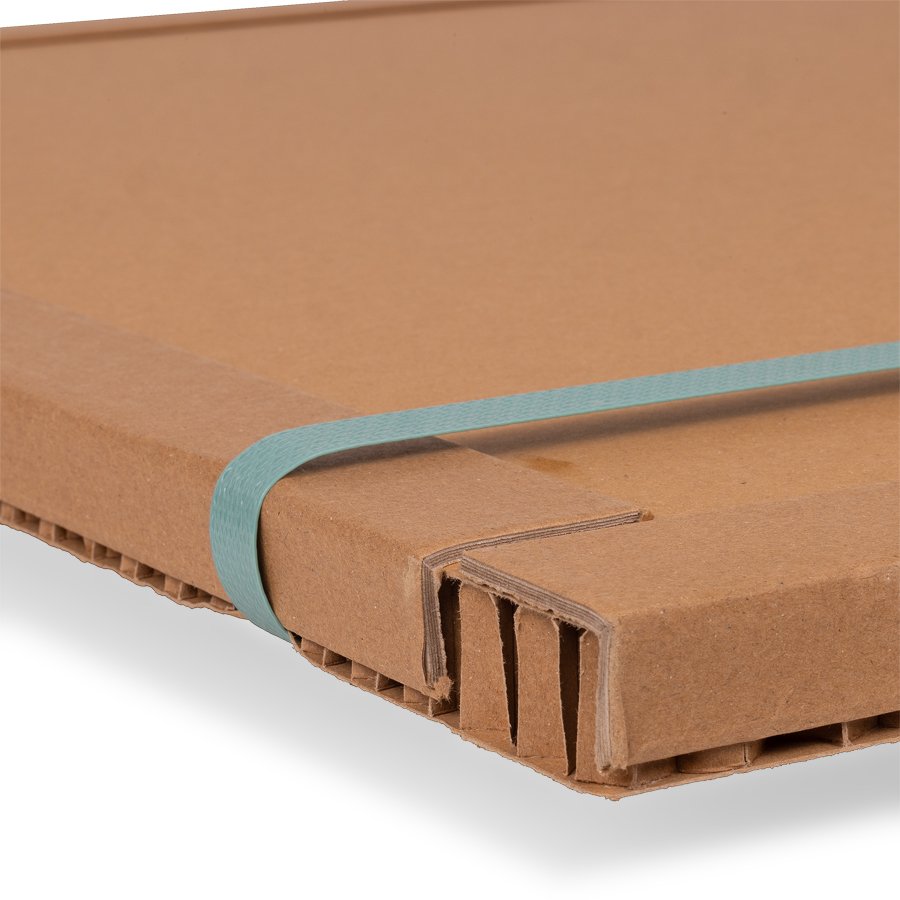 Verstärkung beim Umreifen Wabenplatte mit Kantenschutz