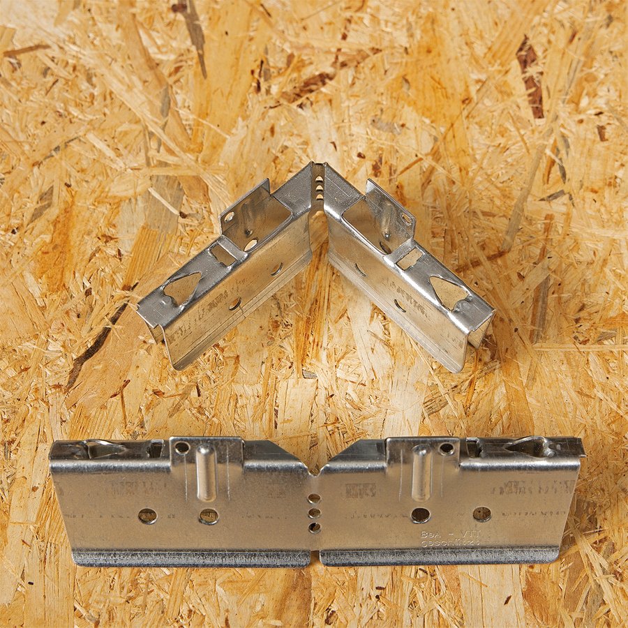 Die Metallecken werden flachliegend geliefert Die Metallecken werden flachliegend geliefert