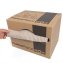 Klein, praktisch und mobil einsetzbar: Die Polsterpapier Spendebox ist ein praktischer Helfer beim Verpacken Klein, praktisch und mobil einsetzbar: Die Polsterpapier Spendebox ist ein praktischer Helfer beim Verpacken