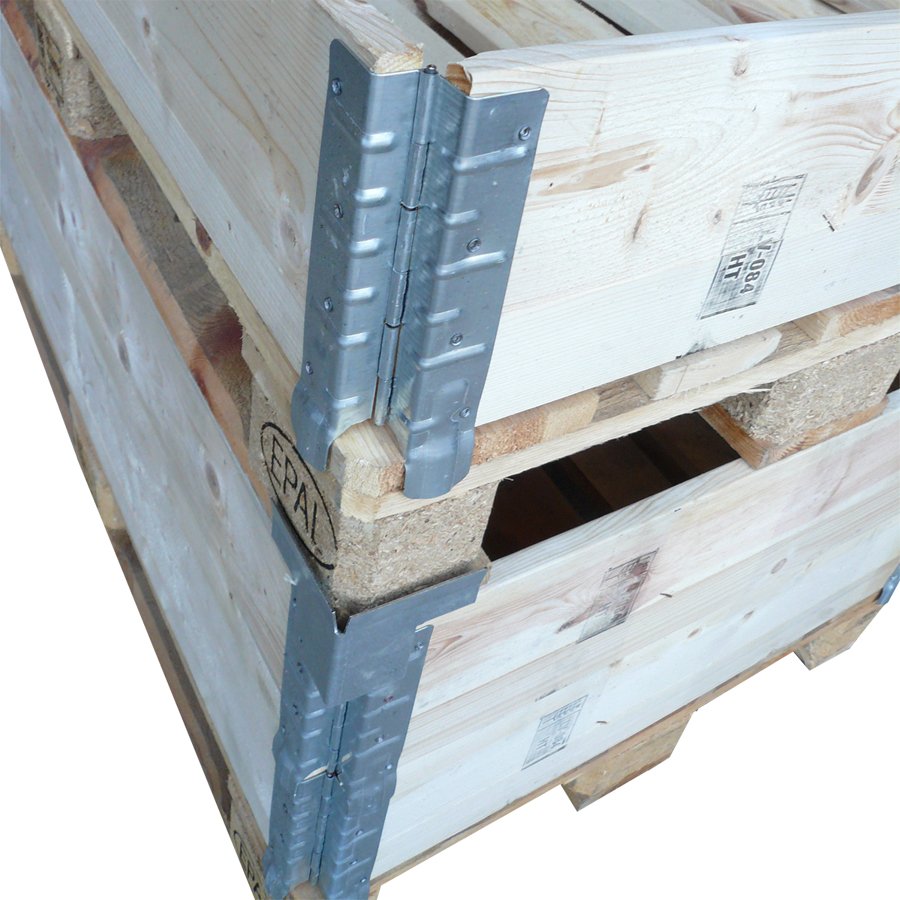 Stapelung von Paletten auf Holzaufsatzrahmen Stapelung von Paletten auf Holzaufsatzrahmen