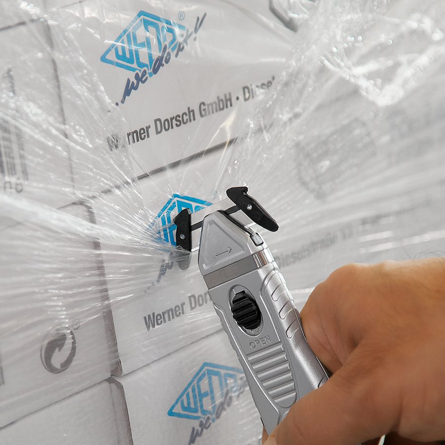 Schneidet Folie auf Schneidet Folie auf