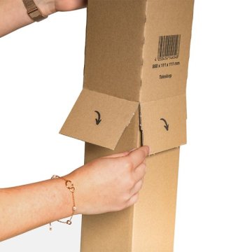 Praktische Verlängerung für das Einstecken in eine quadratische Versandhülse