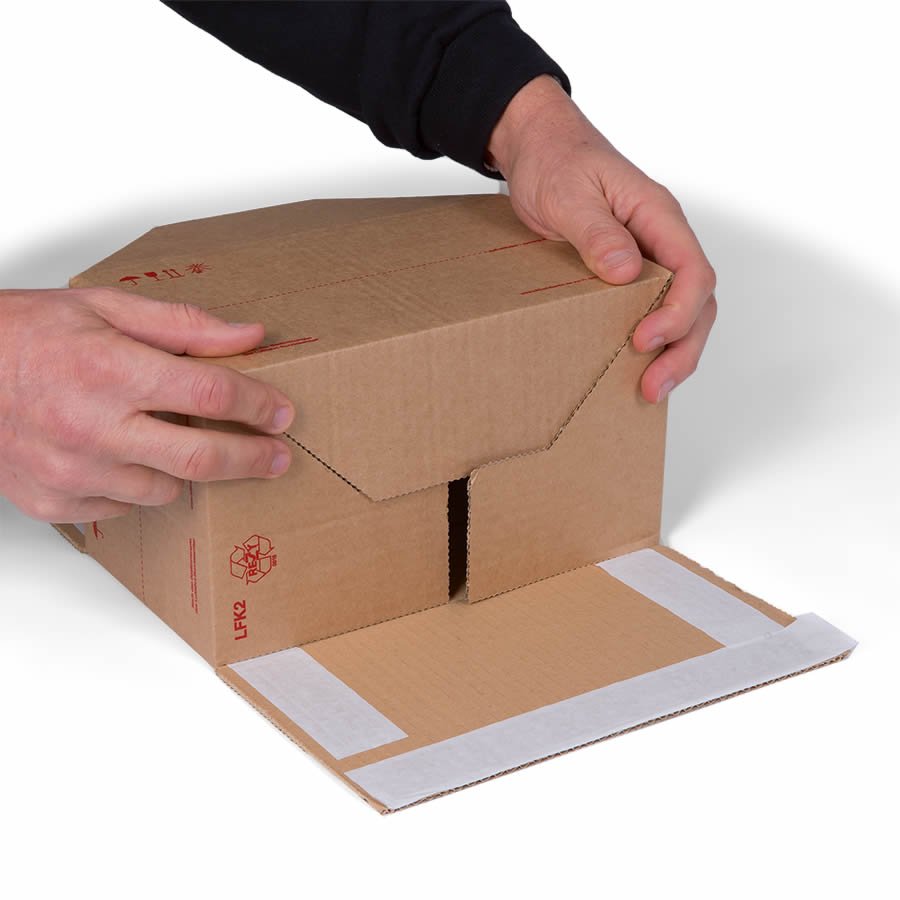 Vollabschließende Deckelklappen nach innen falten... Vollabschließende Deckelklappen nach innen falten...