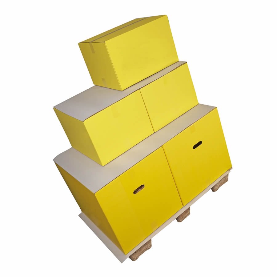 Palettenauflage ohne Verrutschen Visualisierung Antirutschhemmung: Gestapelte Kartons auf einer Palette