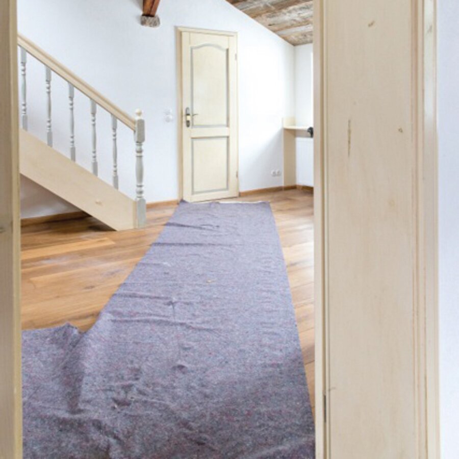 Malervlies als Bodenschutz