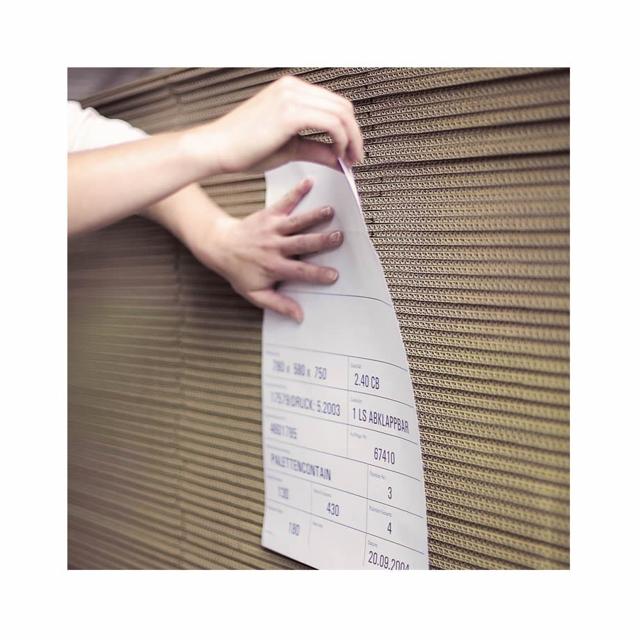 Ideal auch zur Befestigung von Palettenfahnen geeignet Ideal auch zur Befestigung von Palettenfahnen geeignet