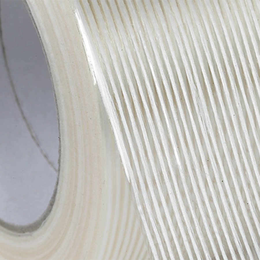 Durch die Glasfaserverstärkung ist das Klebeband extrem reißfest Durch die Glasfaserverstärkung ist das Klebeband extrem reißfest