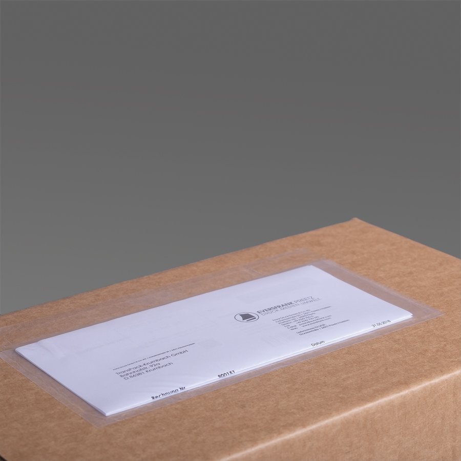 Mit unseren transparenten Dokumententaschen bleiben Ihre Versandpapiere unterwegs trocken und sauber Mit unseren transparenten Dokumententaschen bleiben Ihre Versandpapiere unterwegs trocken und sauber