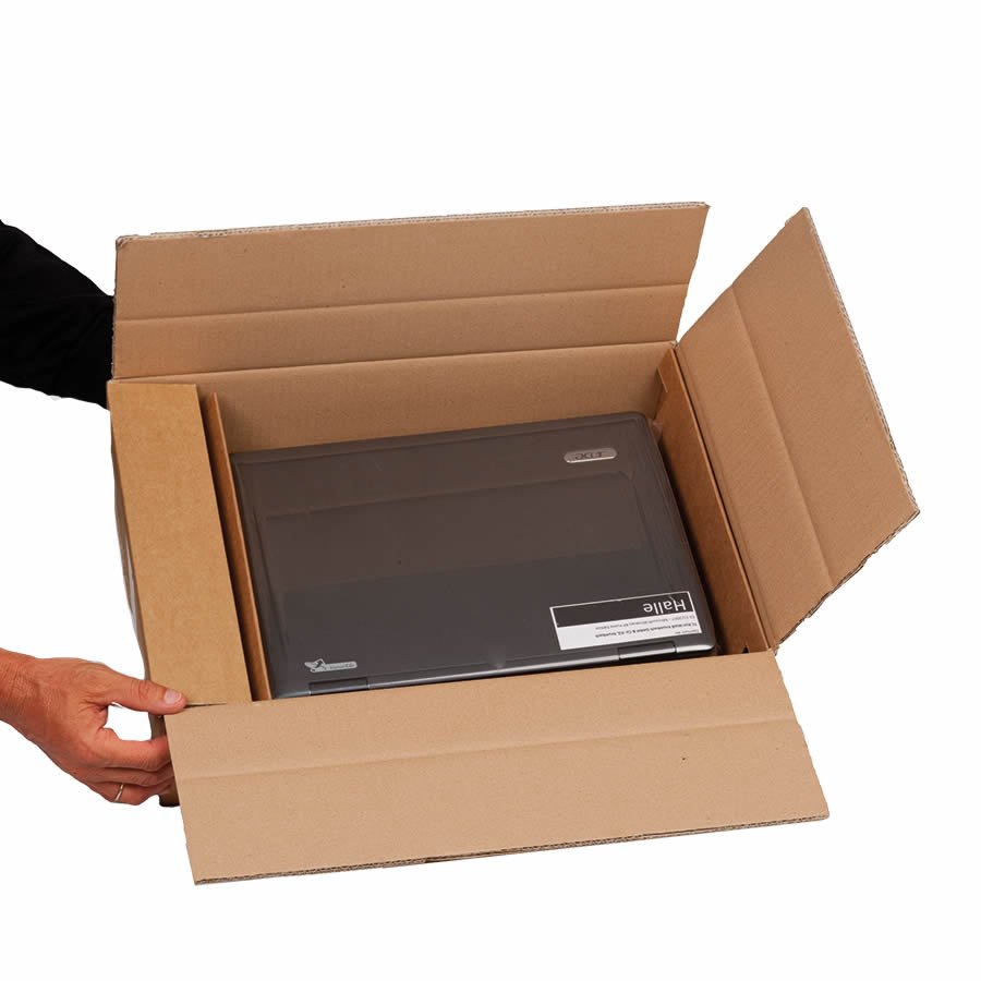 ... und dann in den Umkarton einsetzen. ... und dann in den Umkarton einsetzen.