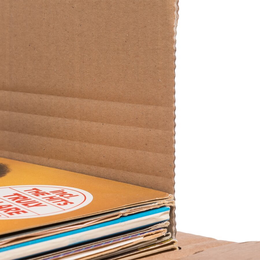 Durch die Rillungen an den Seitenklappen ist die Verpackung hhenvariabel