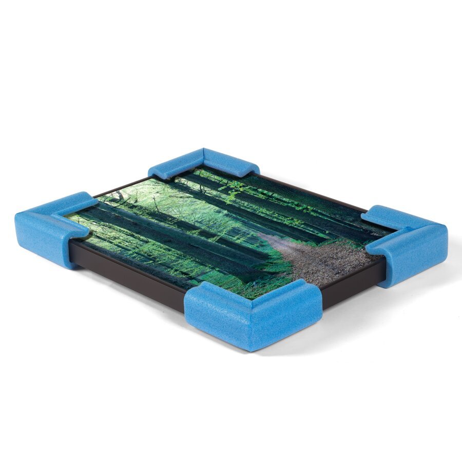 Durch die hohe Lippenspannung halten die U-Profile selbstständig an den zu schützenden Teilen Durch die hohe Lippenspannung halten die U-Profile selbstständig an den zu schützenden Teilen