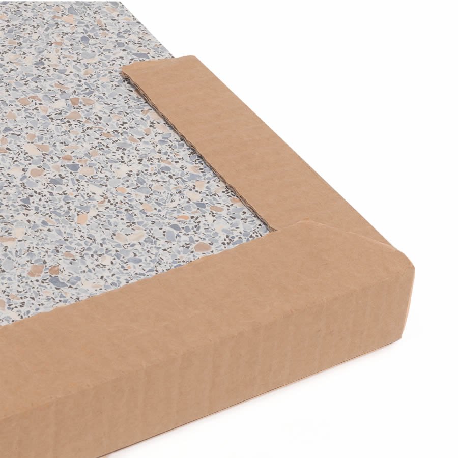 Idealer Kantenschutz, lässt sich auch um Ecken schlagen Idealer Kantenschutz, lässt sich auch um Ecken schlagen