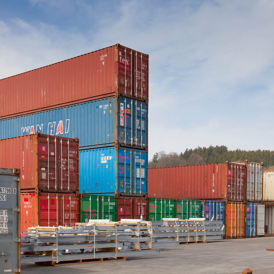 Für den Transport mit Übersee-Containern geeignet Für den Transport mit Übersee-Containern geeignet