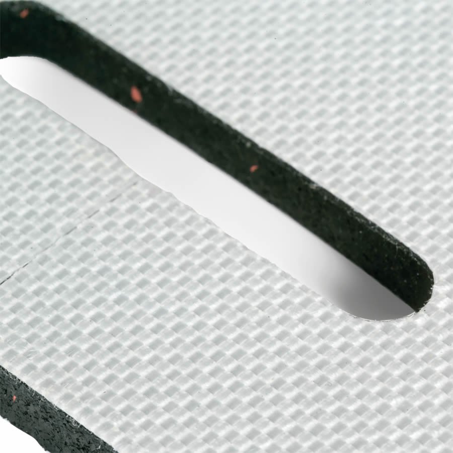 Einfach den Zurrgurt in den Bandschoner einfädeln Einfach den Zurrgurt in den Bandschoner einfädeln