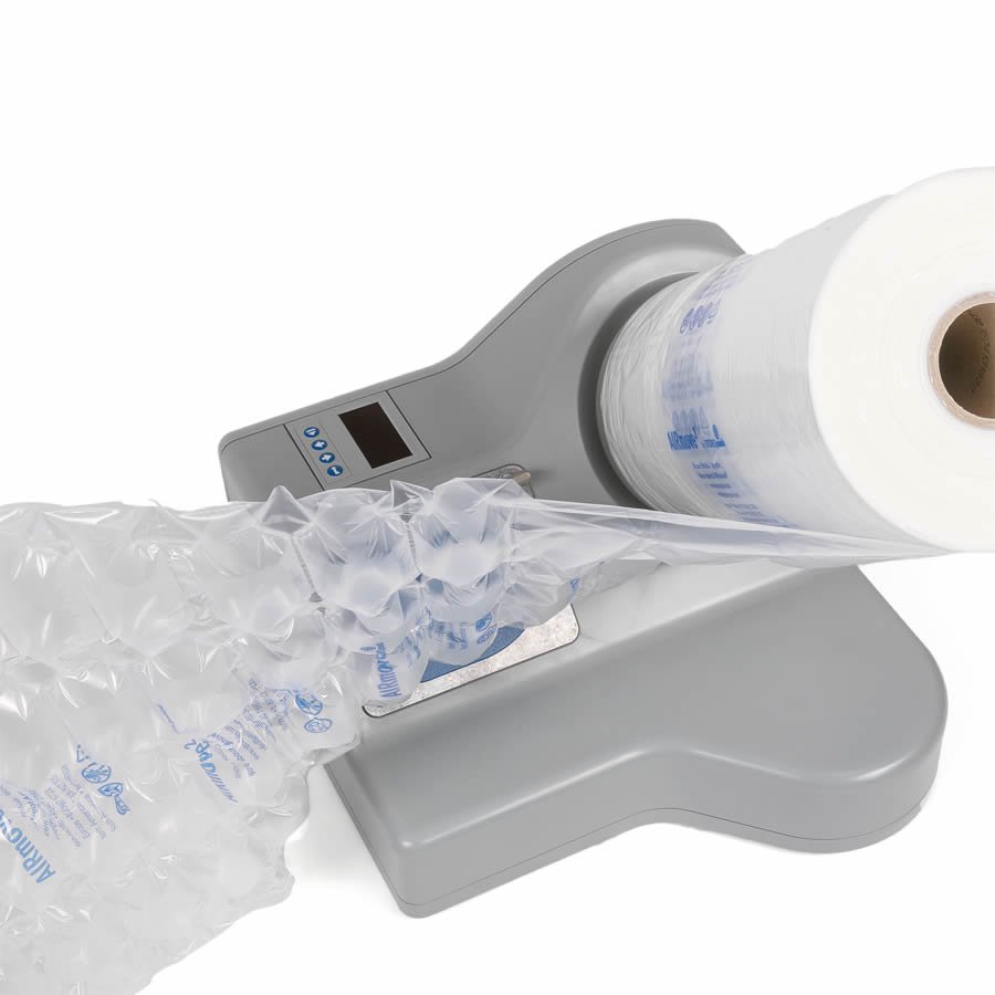 Aus flacher Folie auf Rolle werden voluminöse Luftpolster Aus flacher Folie auf Rolle werden voluminöse Luftpolster