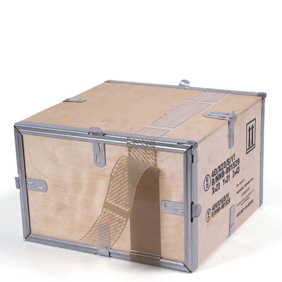 Das braune Sicherheitssiegelband haftet auf Folie, Styropor und Holz Das braune Sicherheitssiegelband haftet auf Folie, Styropor und Holz