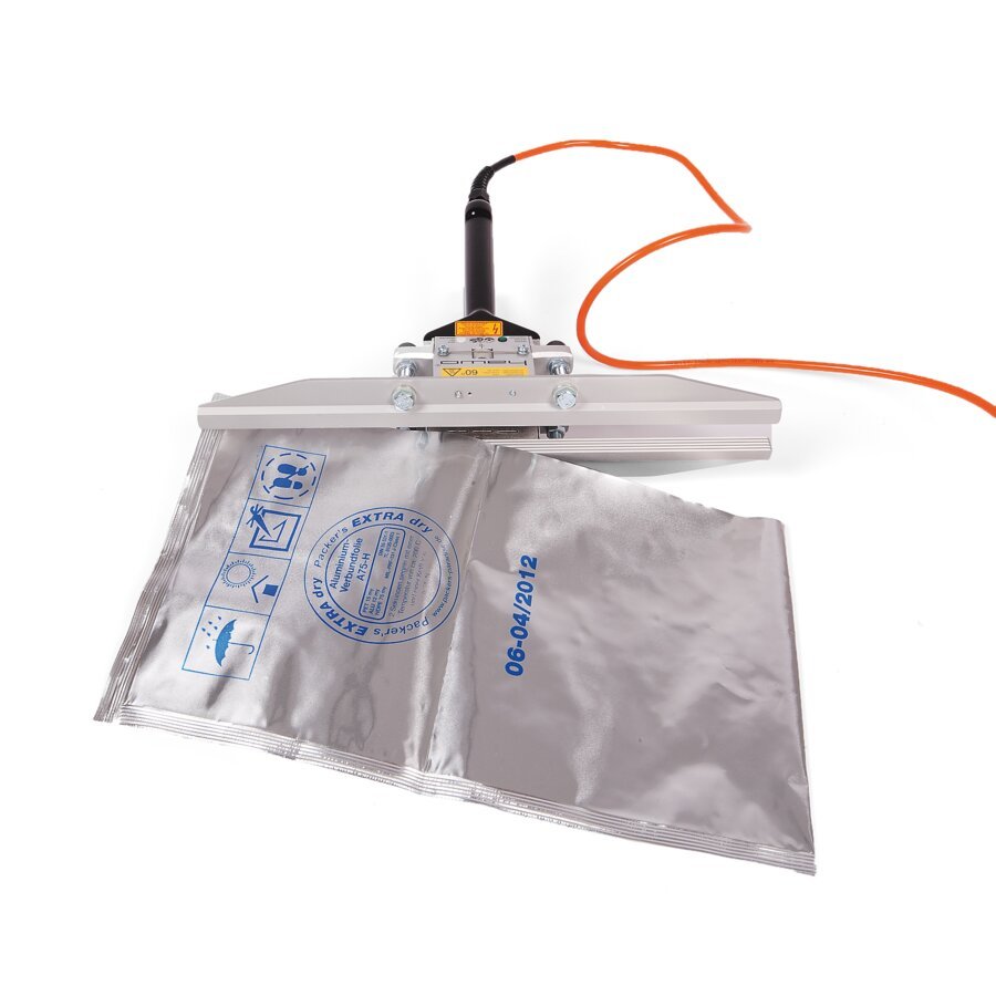 Das Schweißgerät ist mobil einsetzbar und nach kurzer Aufheizzeit von 5 Min. sofort einsatzbereit Das Schweißgerät ist mobil einsetzbar und nach kurzer Aufheizzeit von 5 Min. sofort einsatzbereit