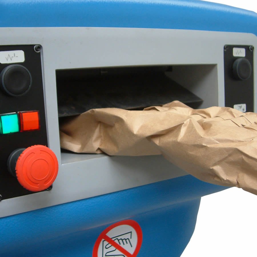 Die Papierpolster sind 17 cm breit Die Papierpolster sind 17 cm breit