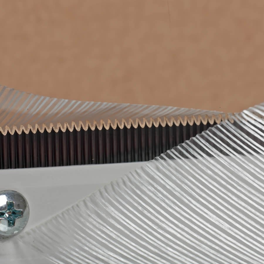 Scharfes Zahnmesser Scharfes Zahnmesser