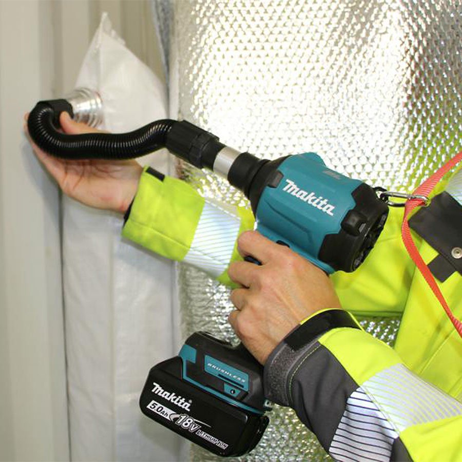 ... um Ihre Staupolster im Handumdrehen einsatzbereit zu machen. Ganz ohne zusätzlich benötigten Kompressor ... um Ihre Staupolster im Handumdrehen einsatzbereit zu machen. Ganz ohne zusätzlich benötigten Kompressor